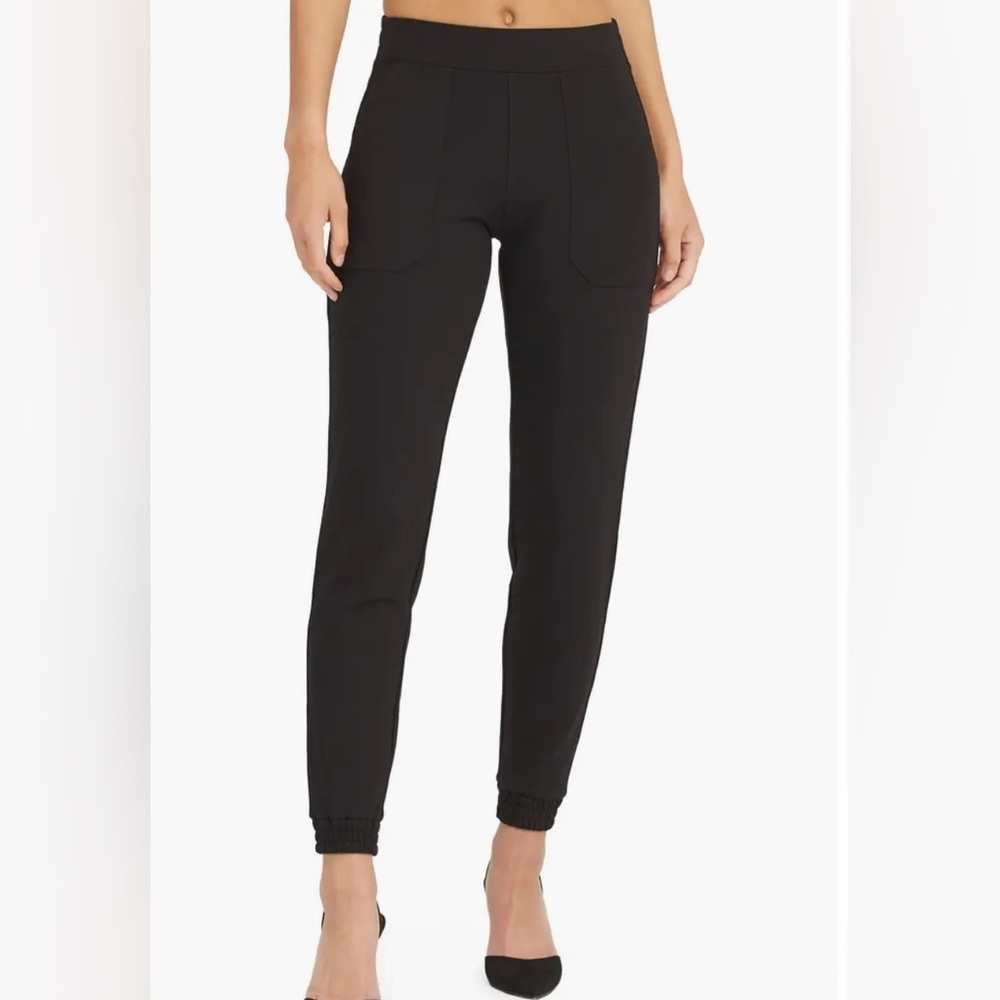 Spanx The Perfect Pant Ankle Joggers size M